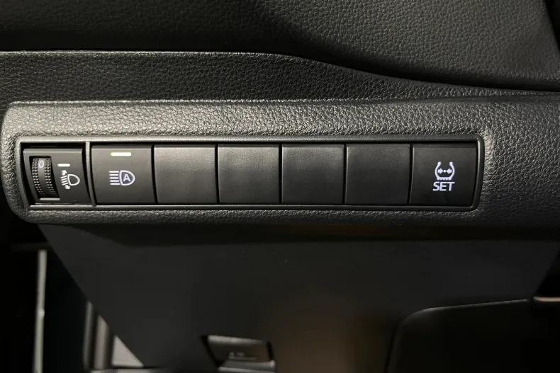 Toyota Corolla din 2022 cu 76.082 km - oferta TOY184046 - foto 19