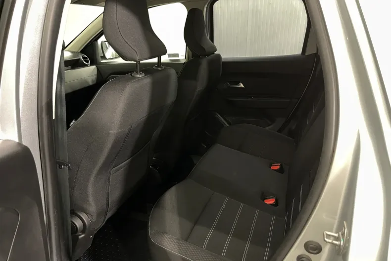 Dacia Duster din 2022 cu 36.730 km - oferta DAC184047 - foto 11