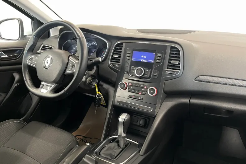 Renault Megane din 2020 cu 100.420 km - oferta REN184048 - foto 8