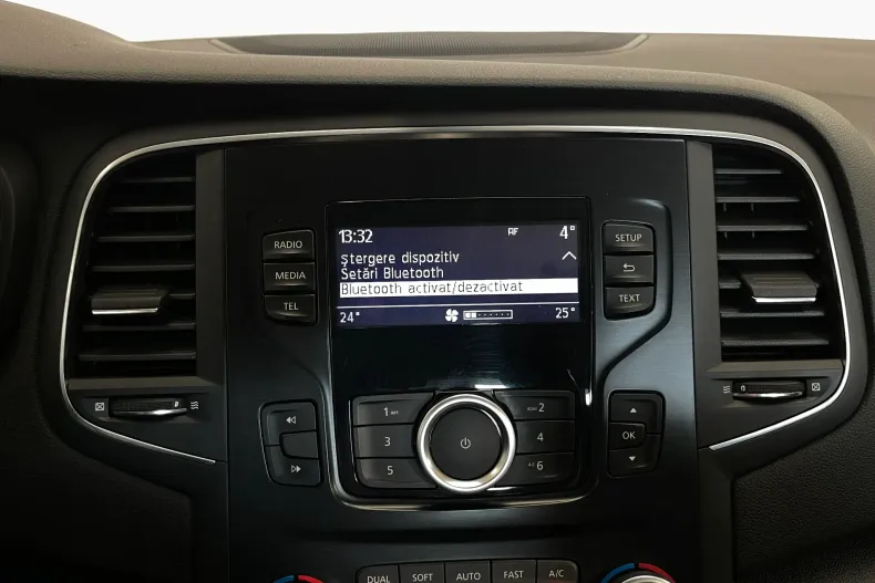 Renault Megane din 2020 cu 100.420 km - oferta REN184048 - foto 13