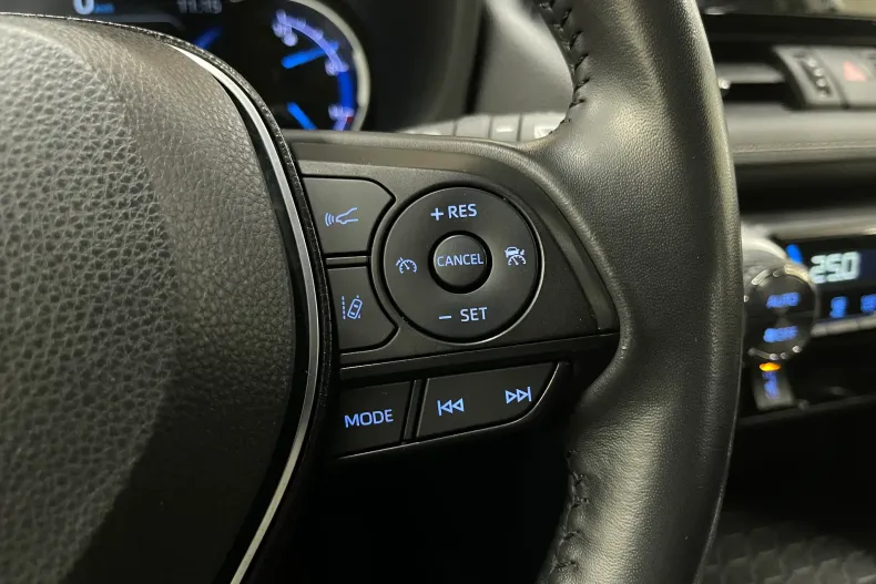 Toyota RAV4 din 2020 cu 145.733 km - oferta TOY184049 - foto 21