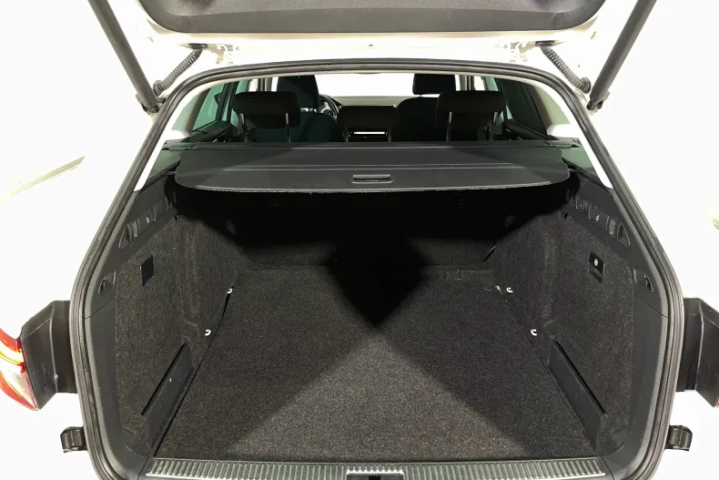 Skoda Superb din 2021 cu 148.656 km - oferta SKO184050 - foto 13