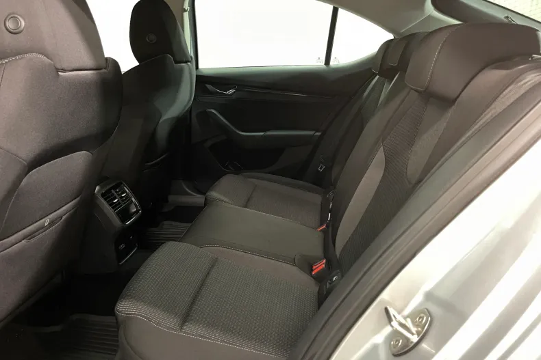 Skoda Octavia din 2021 cu 121.572 km - oferta SKO184056 - foto 11