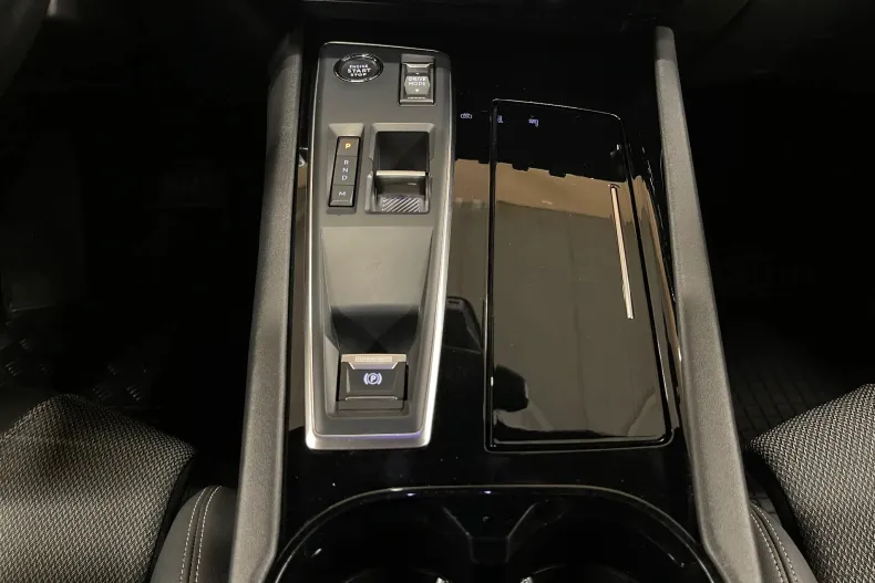 Peugeot 508 din 2024 cu 82.006 km - oferta PEU184057 - foto 25