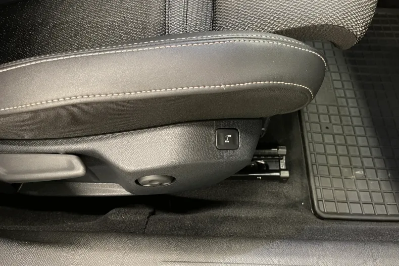 Peugeot 508 din 2024 cu 82.006 km - oferta PEU184057 - foto 28