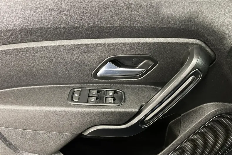 Dacia Duster din 2021 cu 121.125 km - oferta DAC184059 - foto 18