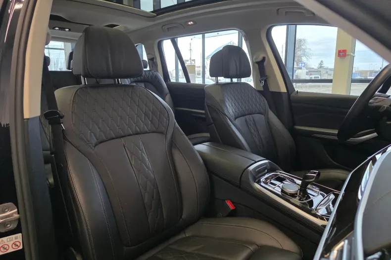 BMW X7 (Seria X) din 2021 cu 139.000 km - oferta BMW184065 - foto 11