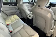 Volvo XC60 din 2025 cu 4.000 km - oferta VOL184067 - foto 15