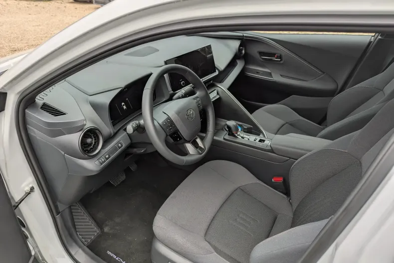 Toyota C-HR din 2025 cu 1.710 km - oferta TOY184068 - foto 11