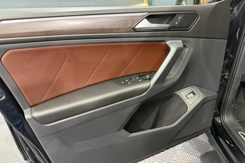 Volkswagen Tiguan din 2020 cu 88.372 km - oferta VOL184069 - foto 25