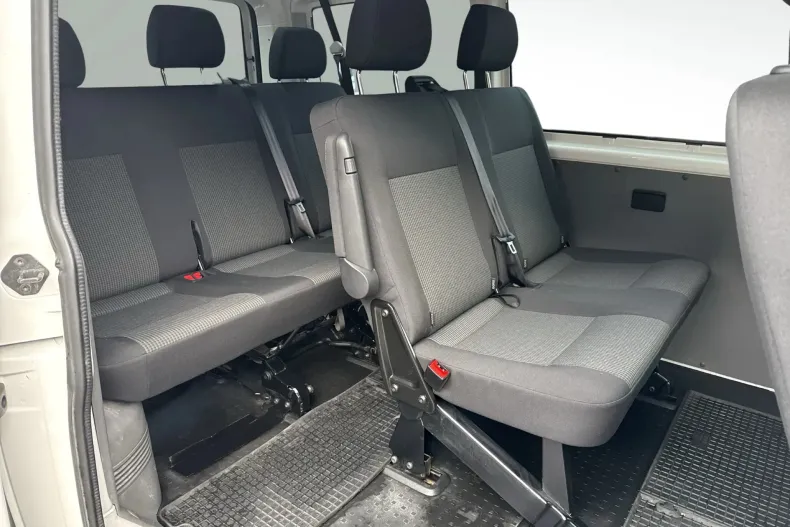 Volkswagen Transporter din 2023 cu 65.060 km - oferta VOL184077 - foto 25