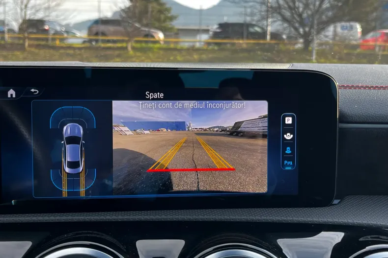 Mercedes-Benz CLA (Clasa CLA) din 2023 cu 17.003 km - oferta MER184081 - foto 24