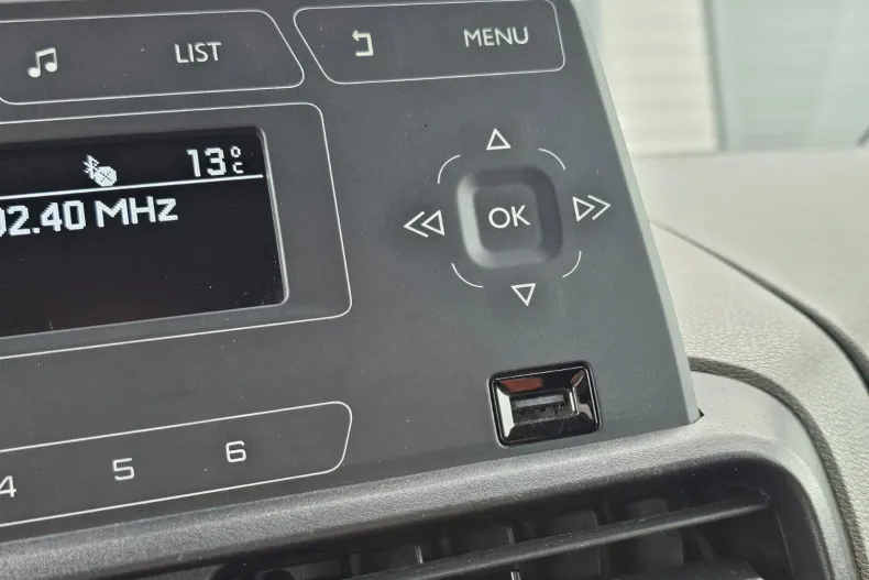 Peugeot Rifter din 2020 cu 150.000 km - oferta PEU184084 - foto 26