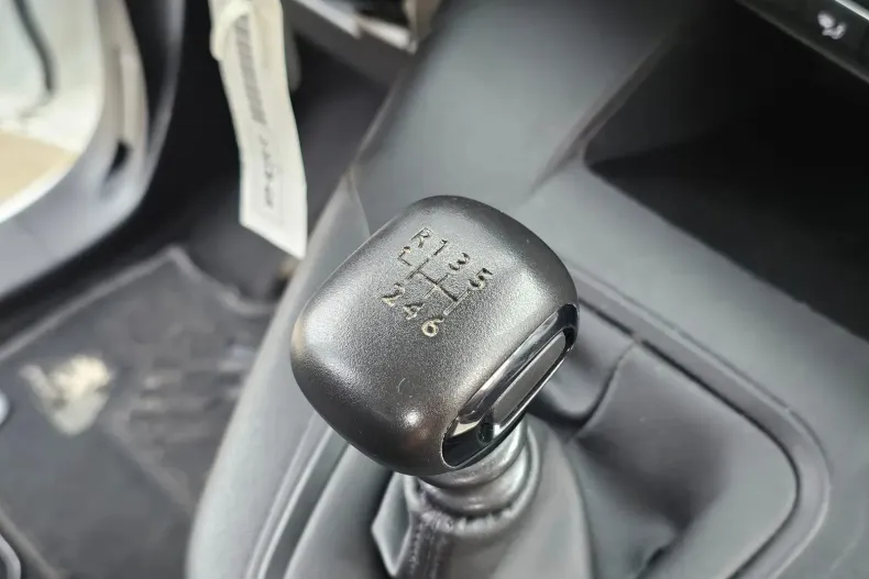 Peugeot Rifter din 2020 cu 150.000 km - oferta PEU184084 - foto 29