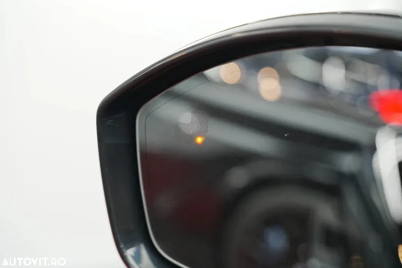 Land Rover Range Rover Velar din 2022 cu 152.000 km - oferta LAN184088 - foto 35