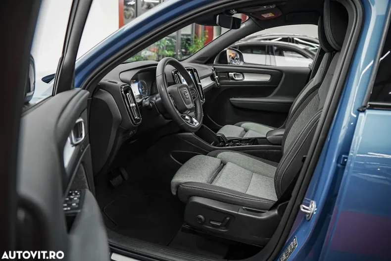 Volvo XC40 din 2022 cu 126.000 km - oferta VOL184089 - foto 4