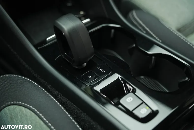 Volvo XC40 din 2022 cu 126.000 km - oferta VOL184089 - foto 29