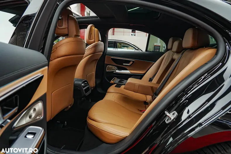 Mercedes-Benz E din 2024 cu 18.000 km - oferta MER184091 - foto 10