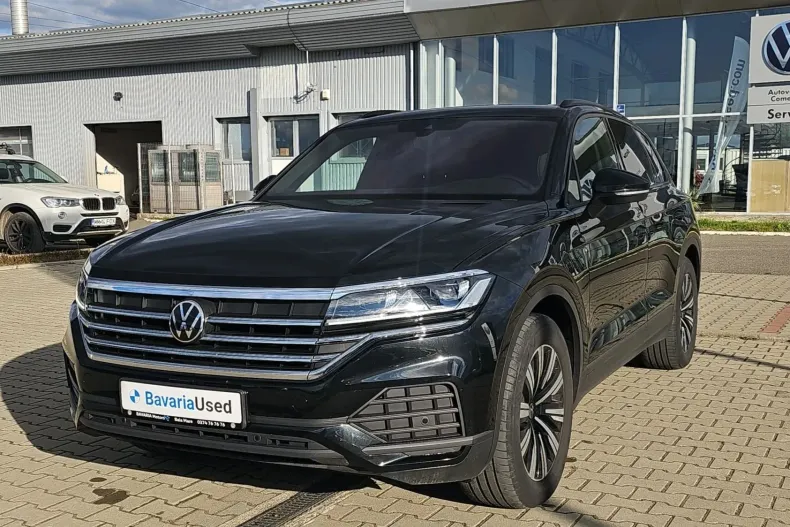 Volkswagen Touareg din 2023 cu 36.300 km - oferta VOL184092 - foto 1