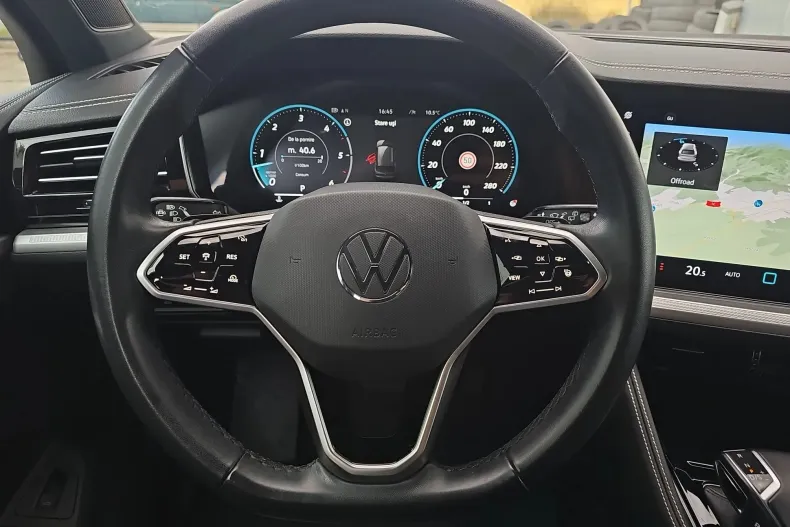 Volkswagen Touareg din 2023 cu 36.300 km - oferta VOL184092 - foto 9