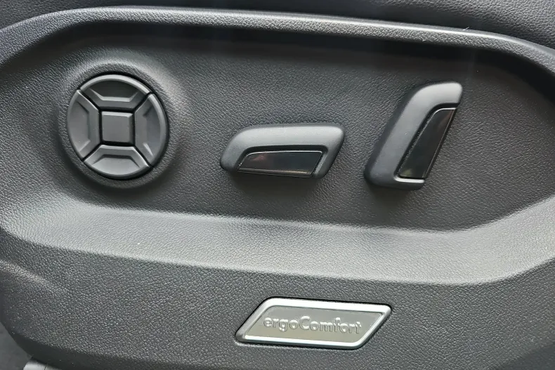 Volkswagen Touareg din 2023 cu 36.300 km - oferta VOL184092 - foto 15