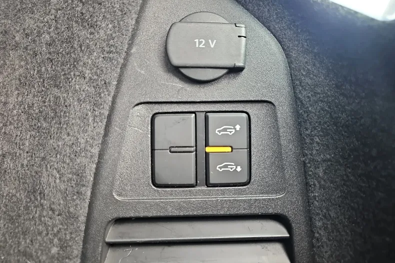 Volkswagen Touareg din 2023 cu 36.300 km - oferta VOL184092 - foto 19