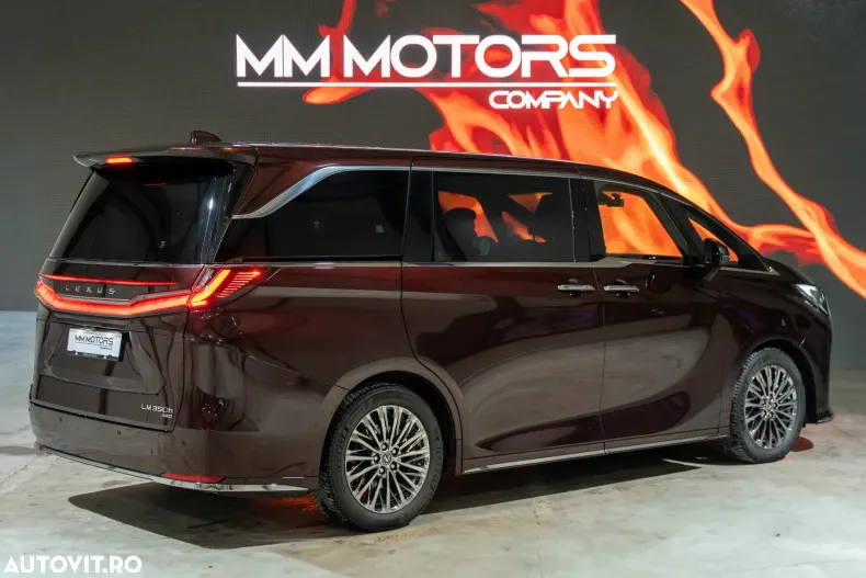 Lexus LM din 2025 cu 7.450 km - oferta LEX184094 - foto 7