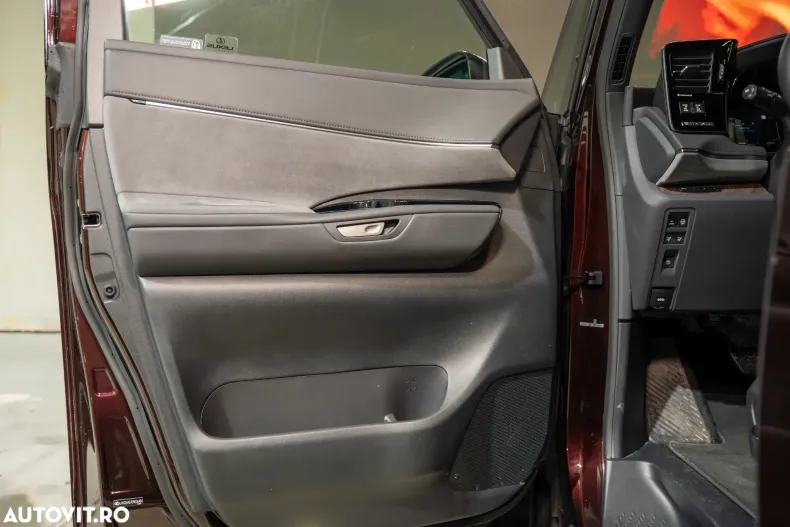 Lexus LM din 2025 cu 7.450 km - oferta LEX184094 - foto 27