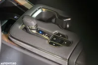 Lexus LM din 2025 cu 7.450 km - oferta LEX184094 - foto 30