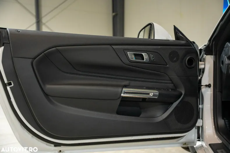 Ford Mustang din 2025 cu 3.300 km - oferta FOR184096 - foto 16