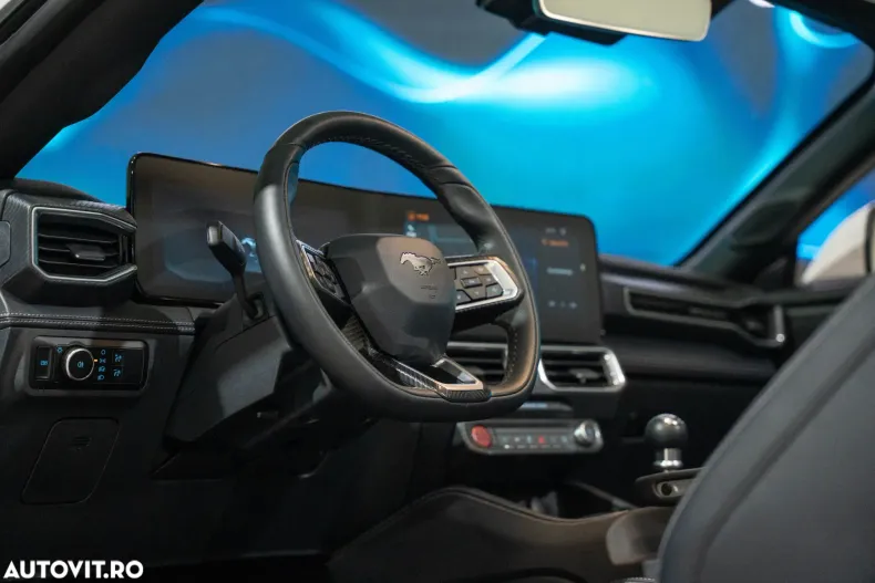 Ford Mustang din 2025 cu 3.300 km - oferta FOR184096 - foto 19