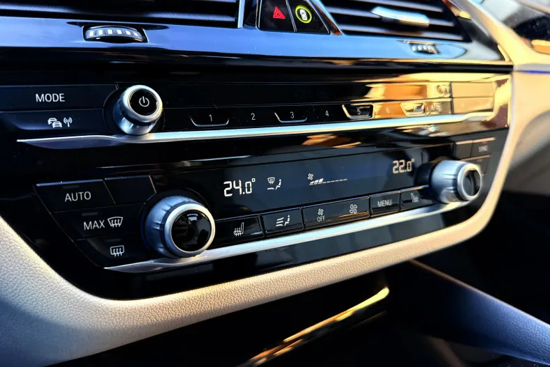 BMW Seria 5 din 2020 cu 108.063 km - oferta BMW184098 - foto 26