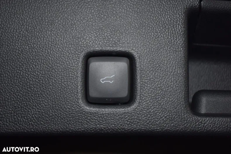 Ford Kuga din 2025 cu 1 km - oferta FOR184100 - foto 17