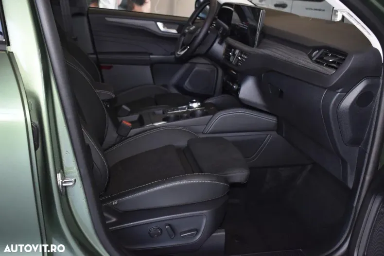 Ford Kuga din 2025 cu 1 km - oferta FOR184100 - foto 19