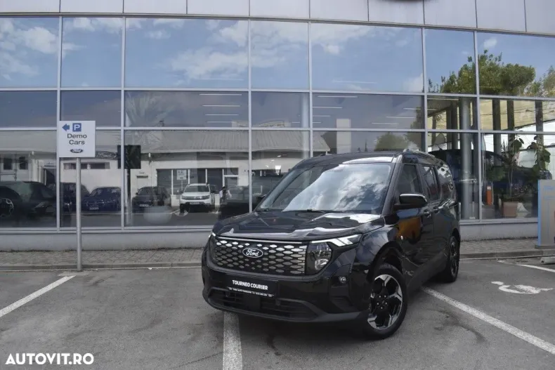 Ford Tourneo Courier din 2025 cu 2.650 km - oferta FOR184101 - foto 15