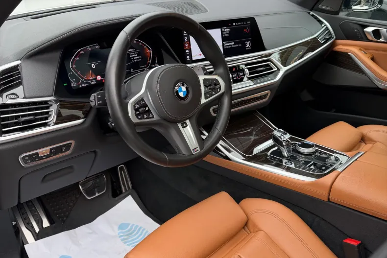 BMW X7 (Seria X) din 2021 cu 94.000 km - oferta BMW184104 - foto 9