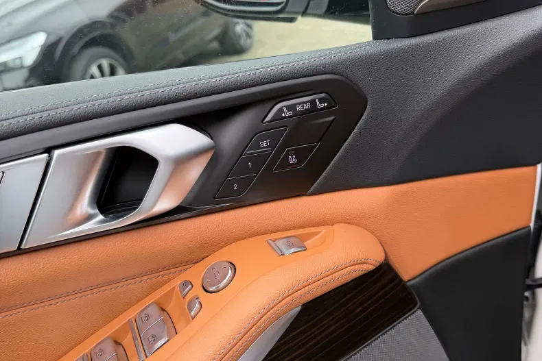 BMW X7 (Seria X) din 2021 cu 94.000 km - oferta BMW184104 - foto 10