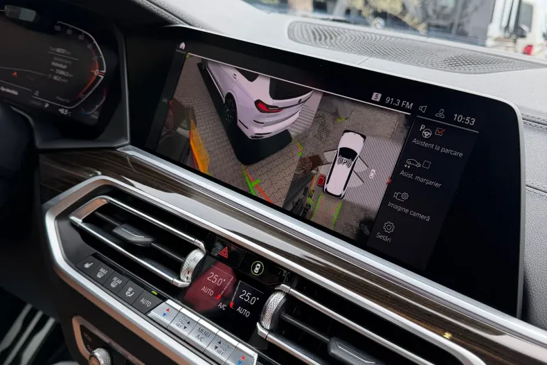 BMW X7 (Seria X) din 2021 cu 94.000 km - oferta BMW184104 - foto 18