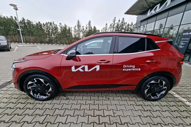 Kia Sportage din 2024 cu 638 km - oferta KIA184111 - foto 5