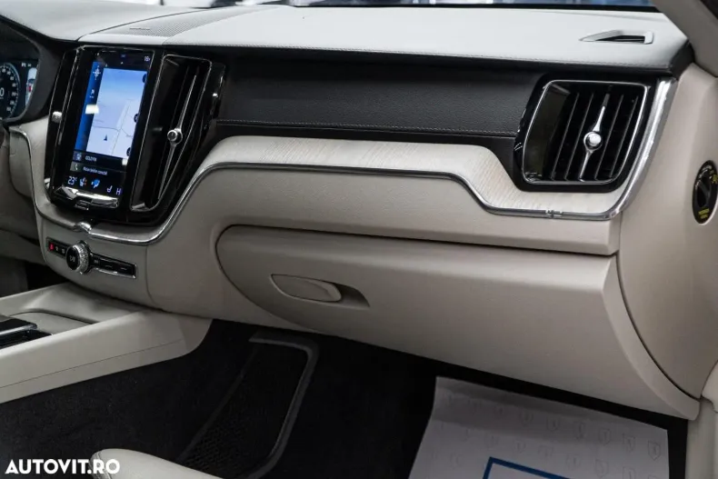 Volvo XC60 din 2021 cu 164.000 km - oferta VOL184116 - foto 20