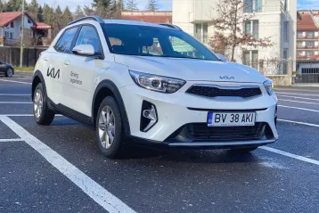 Kia Stonic din 2024 - oferta KIA184117