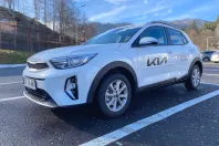 Kia Stonic din 2024 cu 5.500 km - oferta KIA184117 - foto 7