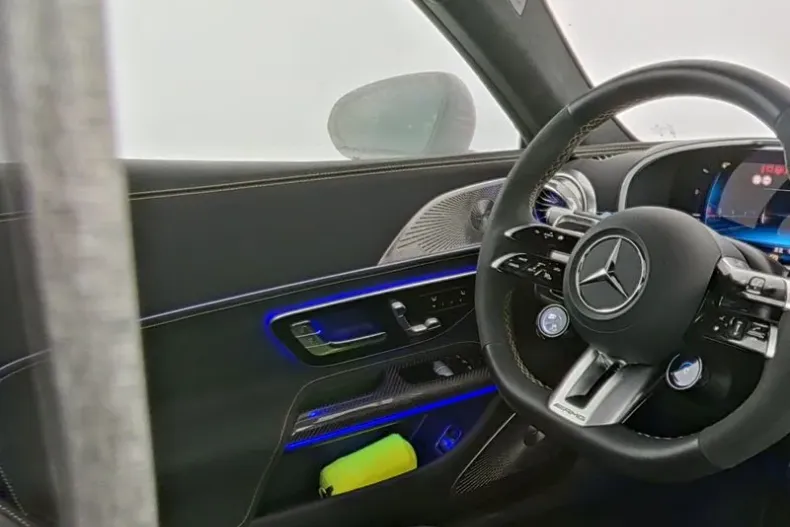 Mercedes-Benz AMG GT (Clasa GT) din 2025 cu 15.600 km - oferta MER184118 - foto 7