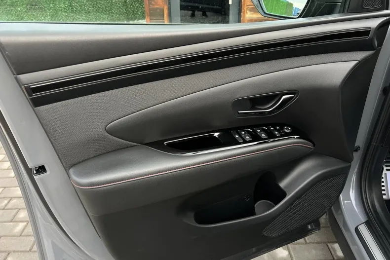 Hyundai TUCSON din 2022 cu 115.101 km - oferta HYU184120 - foto 25