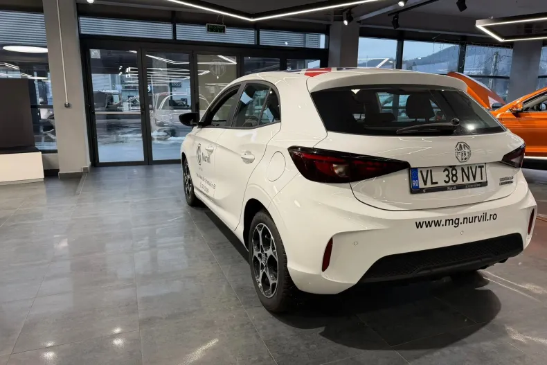 MG MG3 din 2024 cu 5.600 km - oferta MG0184123 - foto 6