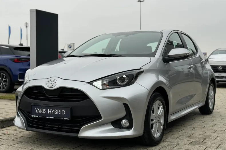 Toyota Yaris din 2025 cu 7.415 km - oferta TOY184125 - foto 3