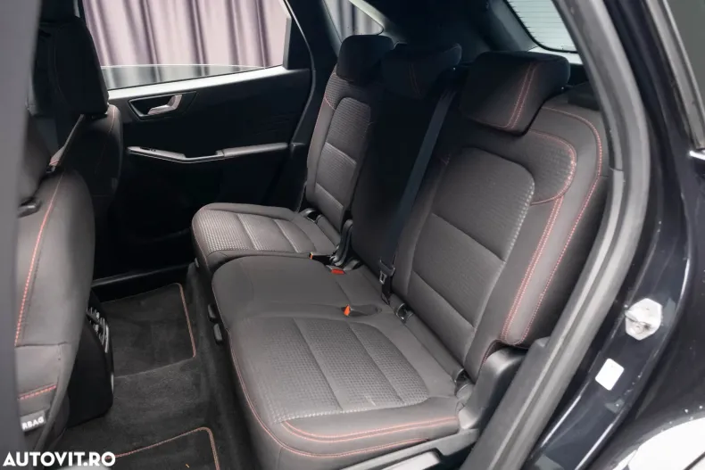 Ford Kuga din 2022 cu 70.800 km - oferta FOR184127 - foto 10