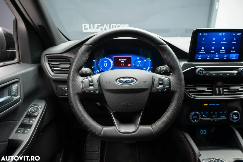 Ford Kuga din 2022 cu 70.800 km - oferta FOR184127 - foto 12