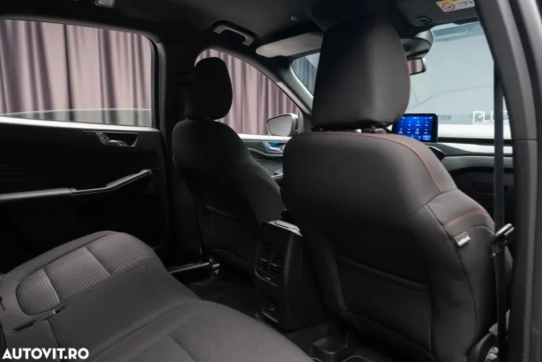 Ford Kuga din 2022 cu 70.800 km - oferta FOR184127 - foto 27