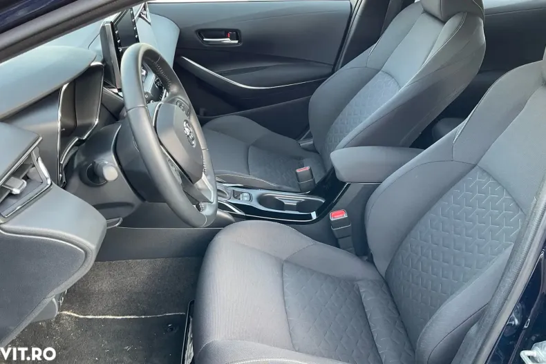 Toyota Corolla din 2022 cu 2.701 km - oferta TOY184134 - foto 14